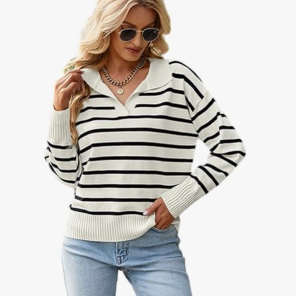Striped Black and White Women's Sweater